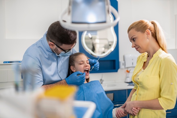 Ask A Kid Friendly Dentist: What Are Stainless Steel Crowns?